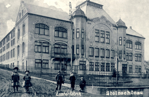 Asi nejpublikovanější fotografie Eliášky. (Zdroj  Wiki common.)